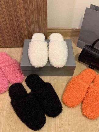 Купить Slippers family Baotou wool half trawl red shoes Paris letter slippers fashion home mahjong 3C9J