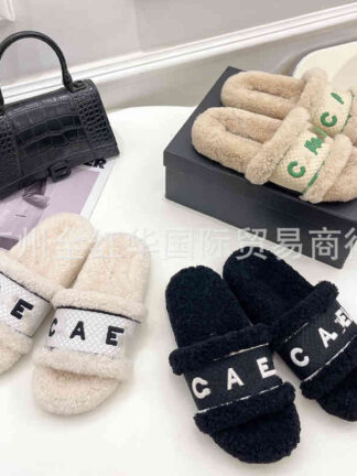 Купить Slippers High end quality letter wool slippers for women to wear indoor non slip lamb flat bottomed household