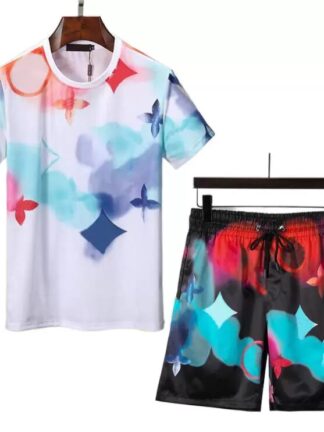Купить 22 Mens Beach luxurys Designers fashion leisure Tracksuits Summer Suits T Shirt Seaside Holiday Shirts Shorts Sets Man Women Luxury Set Outfits Sportswears M-3XL