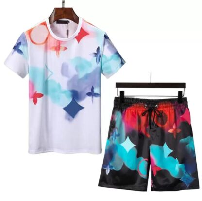 Купить 22 Mens Beach luxurys Designers fashion leisure Tracksuits Summer Suits T Shirt Seaside Holiday Shirts Shorts Sets Man Women Luxury Set Outfits Sportswears M-3XL