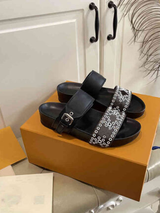 Купить Sandals Designers Women Luxury Leather Flat Platform Slippers Lady Old Flower Flip Flops Summer Fashion Printed Slides Beach Leisure Shoes JDBX