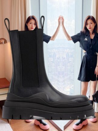 Купить Two tone Tire Chelsea BOOTS women platform chunky boot lady luxe design men Mid-Calf desiger calfskin slip-on style round toe boots rubber Black sole 35--45 AAA+