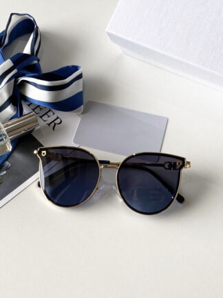 Купить Summer Man Woman Sunglasses Fashion Goggle Men Womens Sunglasses Model 0208 Sunglasses UV400 5 Color Highly Quality with Gift Box