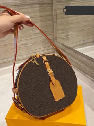 Купить Round Shoulder Bags Fashion Luxury Designer Bag Cross Body High Quality Leather Handbag Totes Original Lock Key with Box