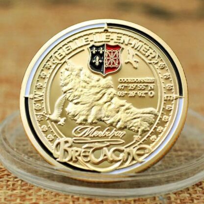 Купить 50pcs Non Magnetic Challenge Coin Craft Acadie 1765-2015 BELLE ILE EN MER Gold Plated Collection Coin Gift