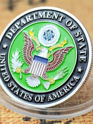 Купить 2pcs Non Magnetic Craft USA Military Challenge Coin Green Beret In God We Trust State Department Statue of Liberty & Eagle Metal Token Badge Collection