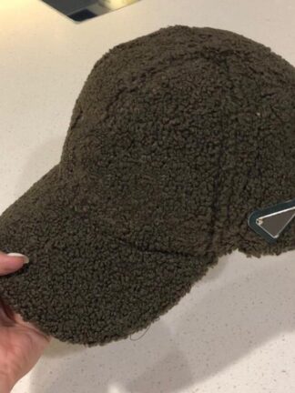 Купить Hip Hop Ball Caps for Mens Women Winter Designer Cashmere Baseball Cap Fashion Street Hat Beanies Warm Furry Hats 6 Colors High Quality