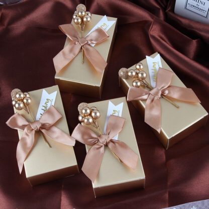 Купить Gold Boxes Candy Wrap Birthday Party Decoration Chocolate Box Paper Bags Event Party Supplies Packaging Gift Wrapper