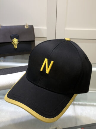 Купить Luxurys Designers baseball cap men's and women's outdoor sports travel hat high quality light running caps 4 colors