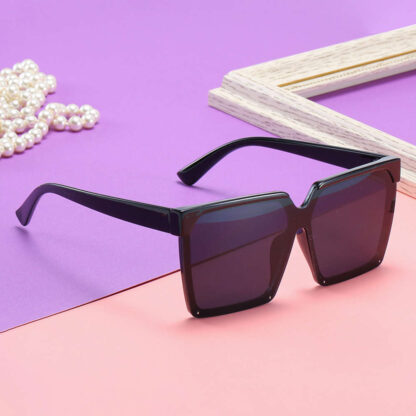 Купить 2021 new box Sunglass trend personalized Sunglass men's and women's street shooting square Sunglass