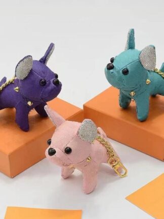 Купить Cartoon Animal Keychains Classic Small Dog Creative Key Ring Leather Letter Pattern Unisex Car Crystal Keychain Accessories