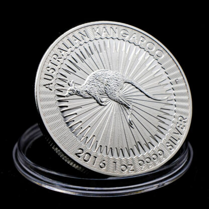 Купить 10pcs Non Magnetic Craft Silver Plated Australian Kangaroo 1OZ Elizabeth II Queen Australia Souvenirs Medal Collectible Coins