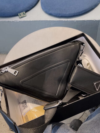 Купить 2022 Triangle Designer Bags Nylon Men and Women Luxurys Shoulder Bag with Letters Fashion Crossbody Bag 2Pes with Box