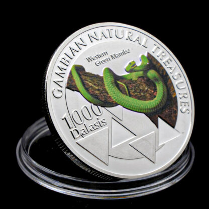 Купить 10pcs Non Magnetic Craft Silver Plated Gambian Natural Treasumres African Westem Green Mamba Snake Medal Souvenirs Coin Animal Collectible Coins