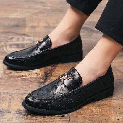 Купить 2021 New Men Shoes PU leather Slip on Round Toe Casual Business Shoes Outdoors Comfortable Loafer Shallow Classic Spring Autumn Concise DH606