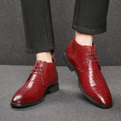 Купить 2022 Men PU Embossed Plaid Martin Boots Low Heel Round Head Lace Up Comfortable Large 38-48 High Top Business Suit DH722