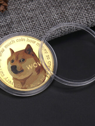 Купить 50pcs Non Magnetic Dogecoin Commemorative Coins Craft Collection Wow Dog Pattern Souvenir Home Decoration Crafts Desktop Ornaments