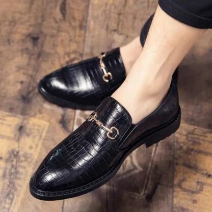 Купить Men Shoes PU leather Sequined Slip on Solid Round Toes 2022 New Loafer Shallow Spring Autumn Print Classic Casual Outdoors Fashion Dress Comfortable DH717