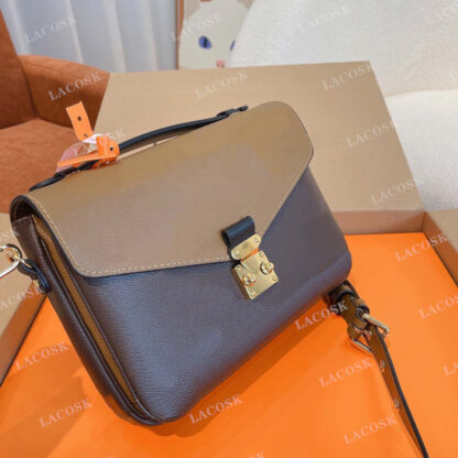 Купить 2022 Newest Luxurys Designers Classic Messenger Bag Men Square Packet Women Cosmetic Totes Handbag Ladies Wallet Unisex Shoulder Bags Purses Gift