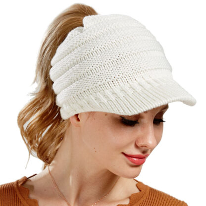 Купить Cool Design Handmade Womens Knitted Baseball Cap High Quality Sport Skiing Street Beanie Skull Caps for Sale
