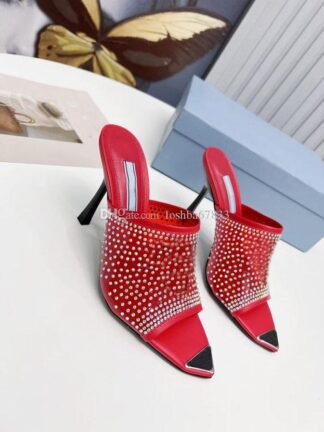 Купить 2022 Fashion versatile diamond women's designer slippers sandals high lengthened pointed mule fashion comfortable flat shoes size 35-41