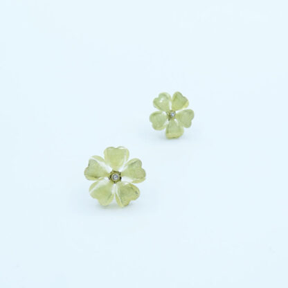 Купить Flowers stud earrings Japanese and south Korean style Web celebrity wholesale In 2022 the new earrings