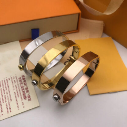 Купить Bracelets for men Designer Jewelry Bangle Rose Gold Silver Stainless Steel Luxury Simple Cross Pattern Buckle Love women Brand