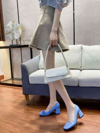 Купить Dress Shoes Classic Fashion Ladies Slippers Summer Sexy Leather Platform Flat French sheepskin ZSE0