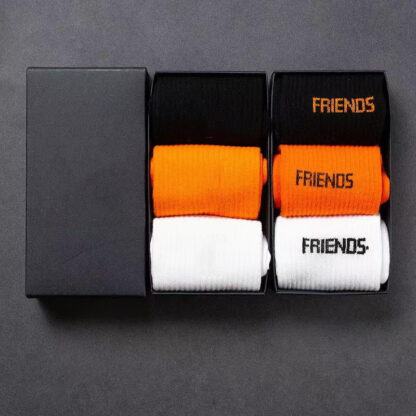 Купить Friends Fashion Harajuku Street Hip Hop Socks Unisex Funny Men Socks Happy Skateboard Flame Women Socks One Size for 35-45 without Box