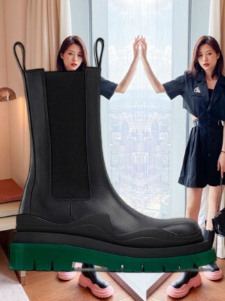 Купить Two tone Tire Chelsea BOOTS women platform chunky boot lady luxe design men Mid-Calf desiger calfskin slip-on style round toe boots rubber Dark green sole 35--45 AAA+