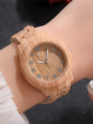 Купить Fashion Brand Women's Wood Watch Luxury Imitation Wood Watch Retro Leather Quartz Wood Color Watch Women's Simple Clock Hot Selling Fashion Accessories