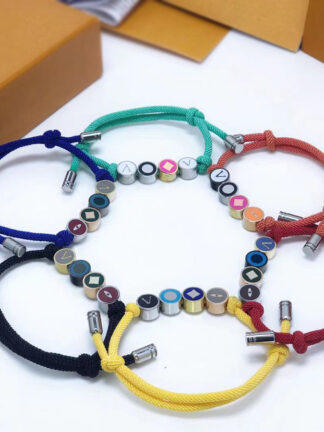 Купить Designer Bracelets Fashion Charm Bracelet Unisex Clover Stone Jewelry Letter for Man Woman Adjustable 6 Color Top