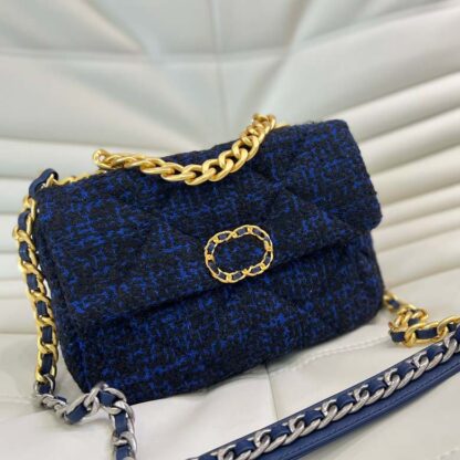 Купить Ladies Premium Messenger Bags Fashion Tote Bag Luxury Designer Quality Woolen Chain Classic Rhombus Design Retro Temperament Versatile Shoulder Cross Body Bag