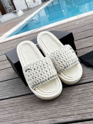 Купить Slippers High end quality xiaoxiangfeng knitted slippers women's wool thick soled sandals in the morning of