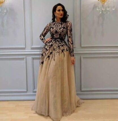 Купить Vintage Beading Evening Gowns with Long Sleeves Flowers Lace Crew Neckline Prom Dresses Champagne Elegant Womens Dress Arabic Wear BA9990