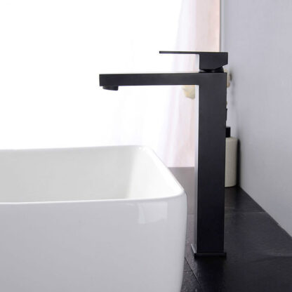 Купить Simple Square Black Bathroom Tap Soild Brass Basin Faucet Single Hole Deck Mounted High Quality Chrome Bathroom Water Mixer
