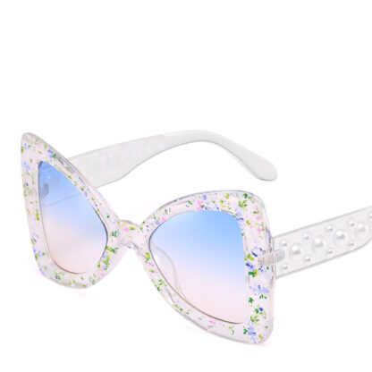 Купить Sun Glasses Sunglasses 2021 Butterfly Vintage Pc Lens Frame Women Printed Fashion Ladies Sunglasses with Big Pearl Mirror Leg Sun Glasses