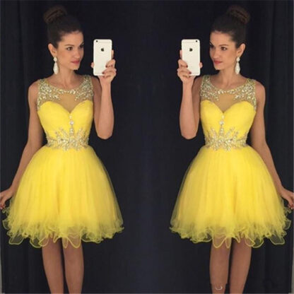 Купить 2022 Yellow Short Homecoming Dresses Sheer Neck Crystals Beads Modest Green Knee Length Prom Cocktail Party Gowns Real Images
