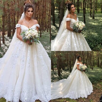 Купить 2020 Glamorous Cap Sleeve 3D Flowers Lace Wedding Dresses Off Shoulder Full Appliqued Plus Size Bridal Country Wedding Gowns