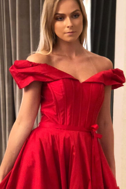Купить 2022 Princess Off The Shoulder A Line Evening Dresses Satin Sweep Train Red Prom Gowns For Special Occasion Wear