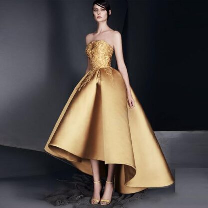 Купить 2020 Vintage Gold Applique Prom cocktail Dress Strapless High-Low Ruffle Evening Gown New Design High Quality Homecoming Dresses