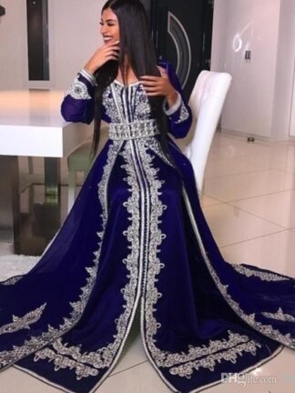 Купить Arabia Long Sleeve Prom Dresses V-Neck Crystal Beads Lace Applique abaya caftan Glamorous Dubai Satin Floor Length Muslim Prom evening Dress
