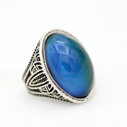 Купить Luxury Design Finger Focus on Mood Ring Emotion Feeling Vintage Silver Plated Color Change Rings MJ-RS058