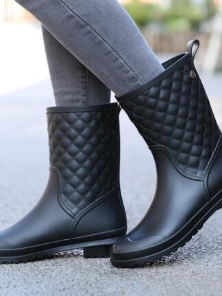 Купить hot sale Winter boots brand design Boots Rain Boot Shoes Woman Solid Rubber Waterproof Flats Fashion Shoes