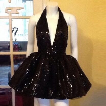 Купить Sexy Black Sequined Short Homecoming Dresses Halter Deep V Neck Backless Formal Party Dress Prom Gowns Robe De Cocktail Vestido