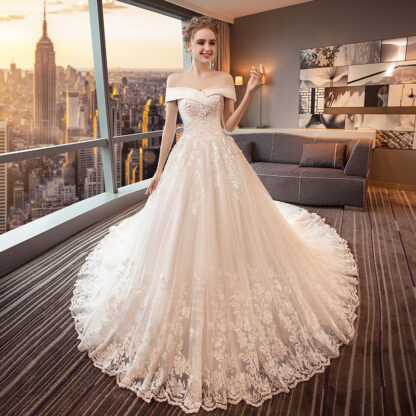 Купить Luxury Long Train Vestido De Noiva Lace Wedding Dress Customized Plus Size Gowns Bridal
