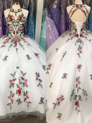 Купить 2020 Fabulous White 3D Flowers Ball Gown Quinceanera Prom Dresses Embroidery Sheer Neck Keyhole Corset Back Sweet 16 Dress Vestidos 15 Anos