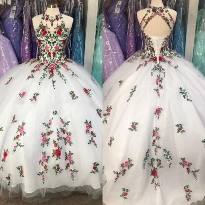 Купить 2020 Fabulous White 3D Flowers Ball Gown Quinceanera Prom Dresses Embroidery Sheer Neck Keyhole Corset Back Sweet 16 Dress Vestidos 15 Anos
