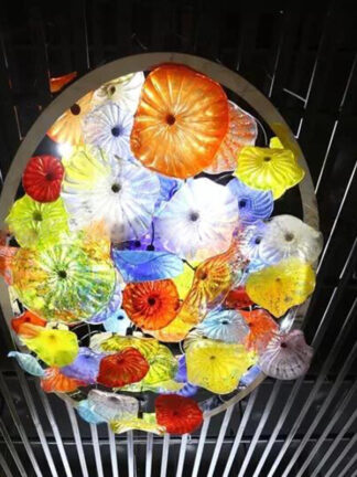 Купить Large Italian Glass Ceiling Lighting High Quality Blown Glass Plates Art Light Colored Shade Murano Glass Flower Chandelier for Home Decor