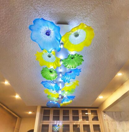 Купить Italy Design Murano Colored Ceiling Lights American Style Glass Plates Ceiling-Lamp Modern LED Flower Chandelier for Art Deco